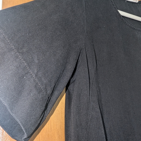 Everlane Classic Black Midi Dress - Picture 3 of 6